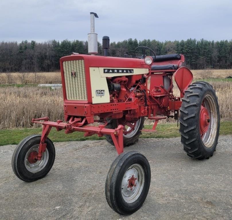 Main image International Harvester 504