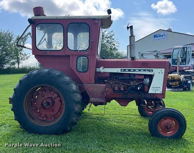 Image of International Harvester 806 equipment image 3