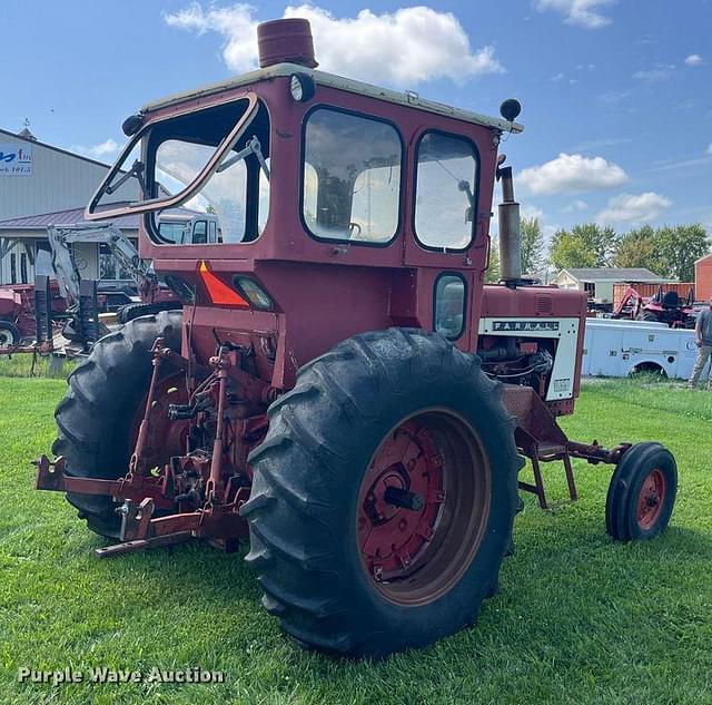 Image of International Harvester 806 equipment image 4