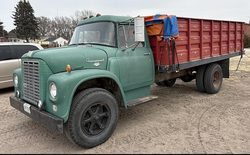 Image of International Loadstar 1600 Primary image