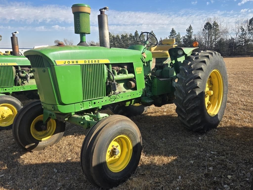 Image of John Deere 4020 Primary image