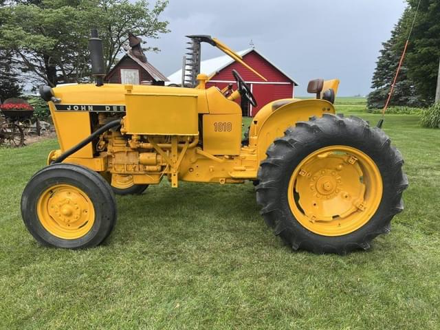 Image of John Deere 1010 equipment image 1
