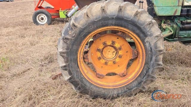 Image of John Deere 1020 equipment image 4