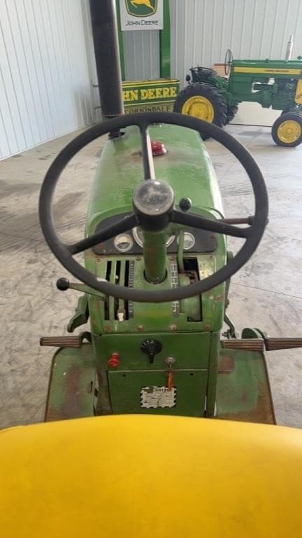 Image of John Deere 2010 equipment image 4