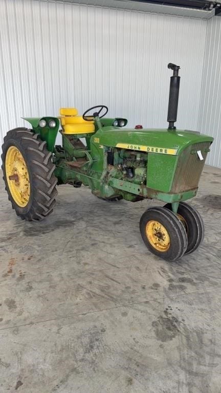 1965 John Deere 2010 Equipment Image0