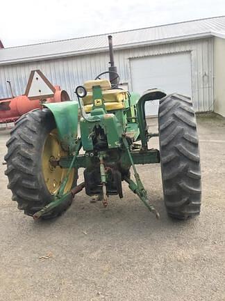 Image of John Deere 3020 equipment image 2