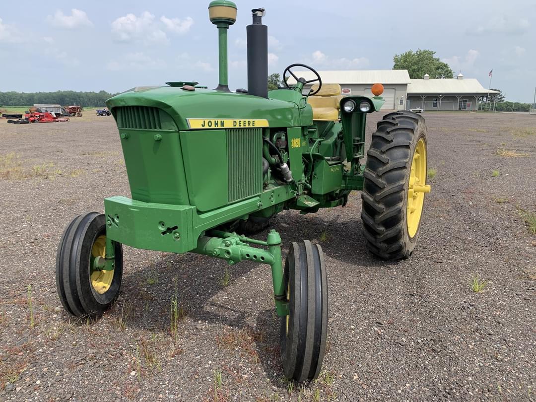 Image of John Deere 3020 Primary image