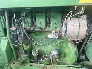 Main image John Deere 3020 11