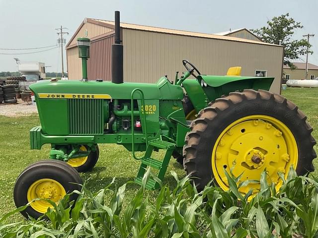 Image of John Deere 3020 equipment image 3