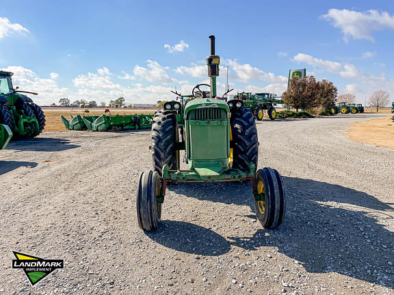 Image of John Deere 3020 equipment image 1