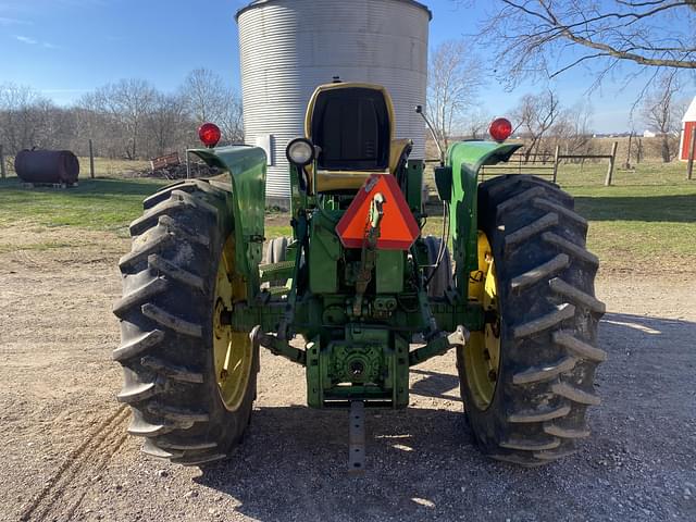 Image of John Deere 3020 equipment image 3