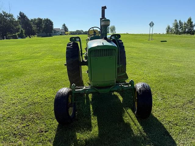 Image of John Deere 3020 equipment image 2