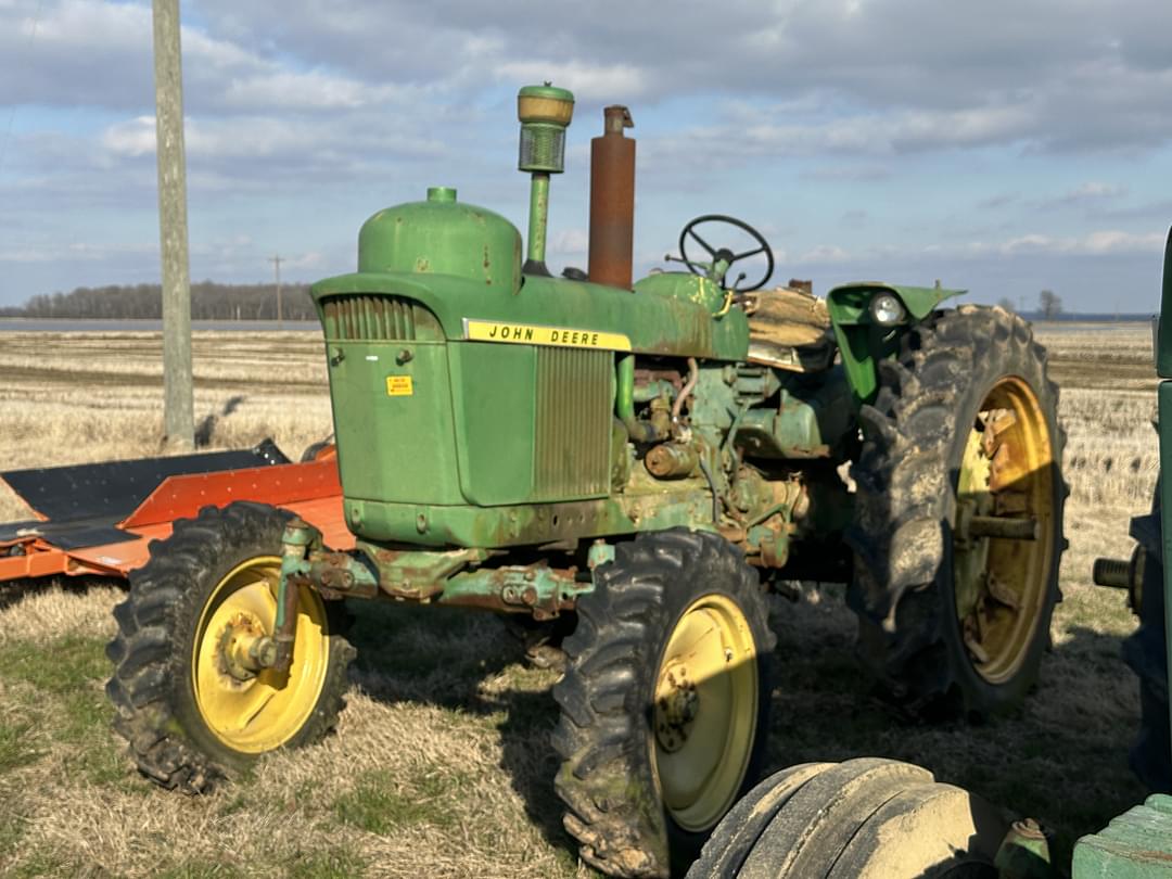 Image of John Deere 3020 Primary image