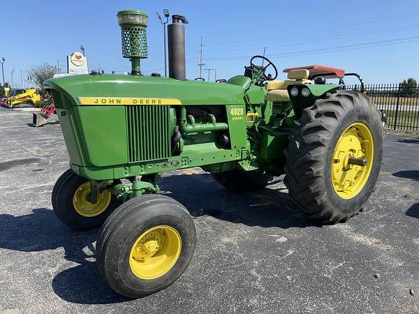 Image of John Deere 4020 Primary image