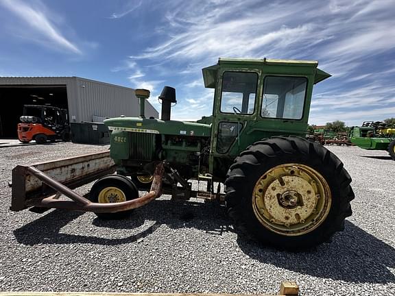 Image of John Deere 4020 equipment image 1