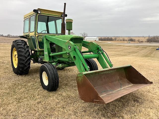 Image of John Deere 4020 equipment image 4