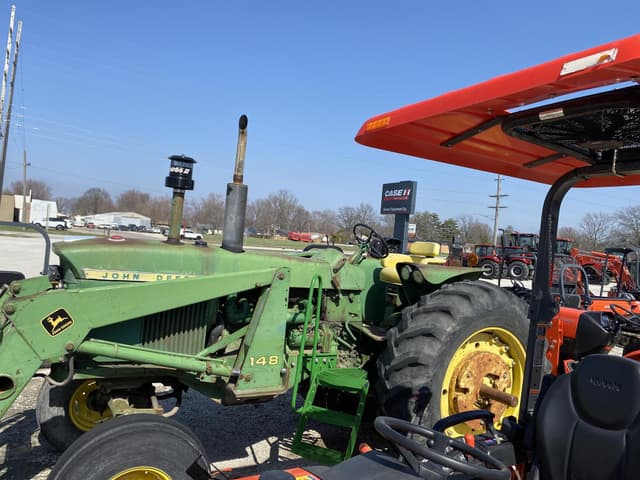 Image of John Deere 4020 equipment image 4