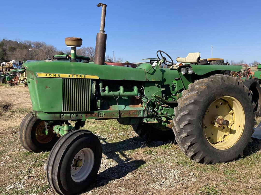 Image of John Deere 4020 Primary image