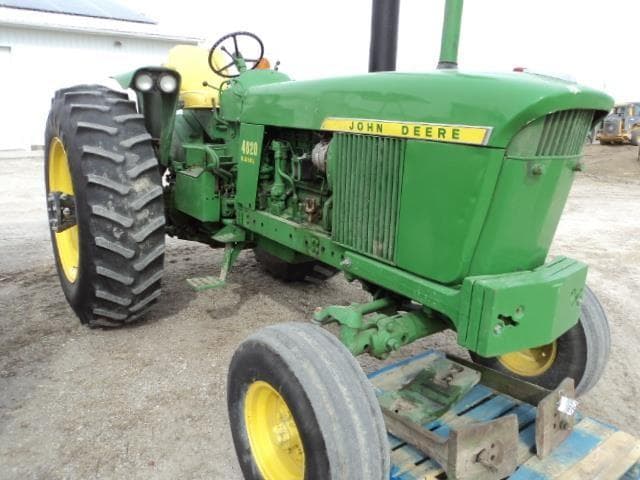 Image of John Deere 4020 Image 1