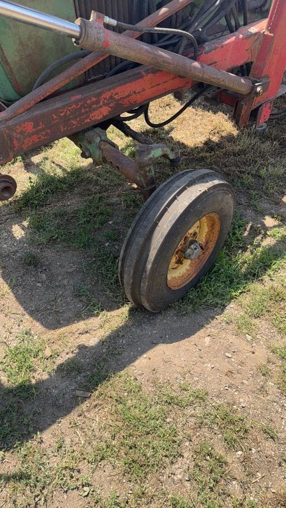 Image of John Deere 4020 equipment image 4