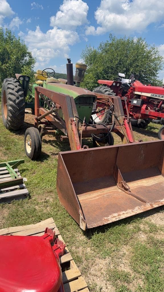 Image of John Deere 4020 equipment image 1