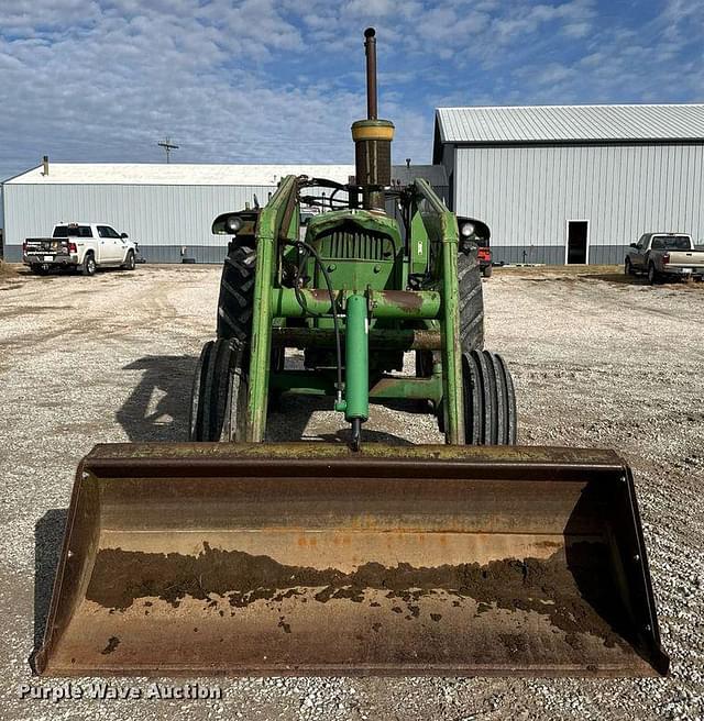 Image of John Deere 4020 equipment image 1