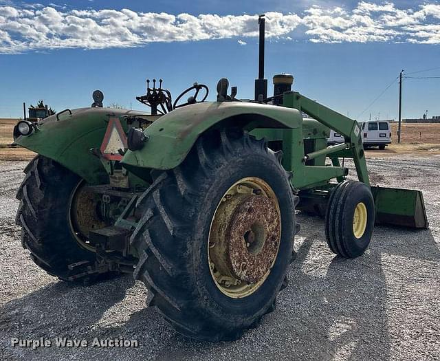 Image of John Deere 4020 equipment image 4