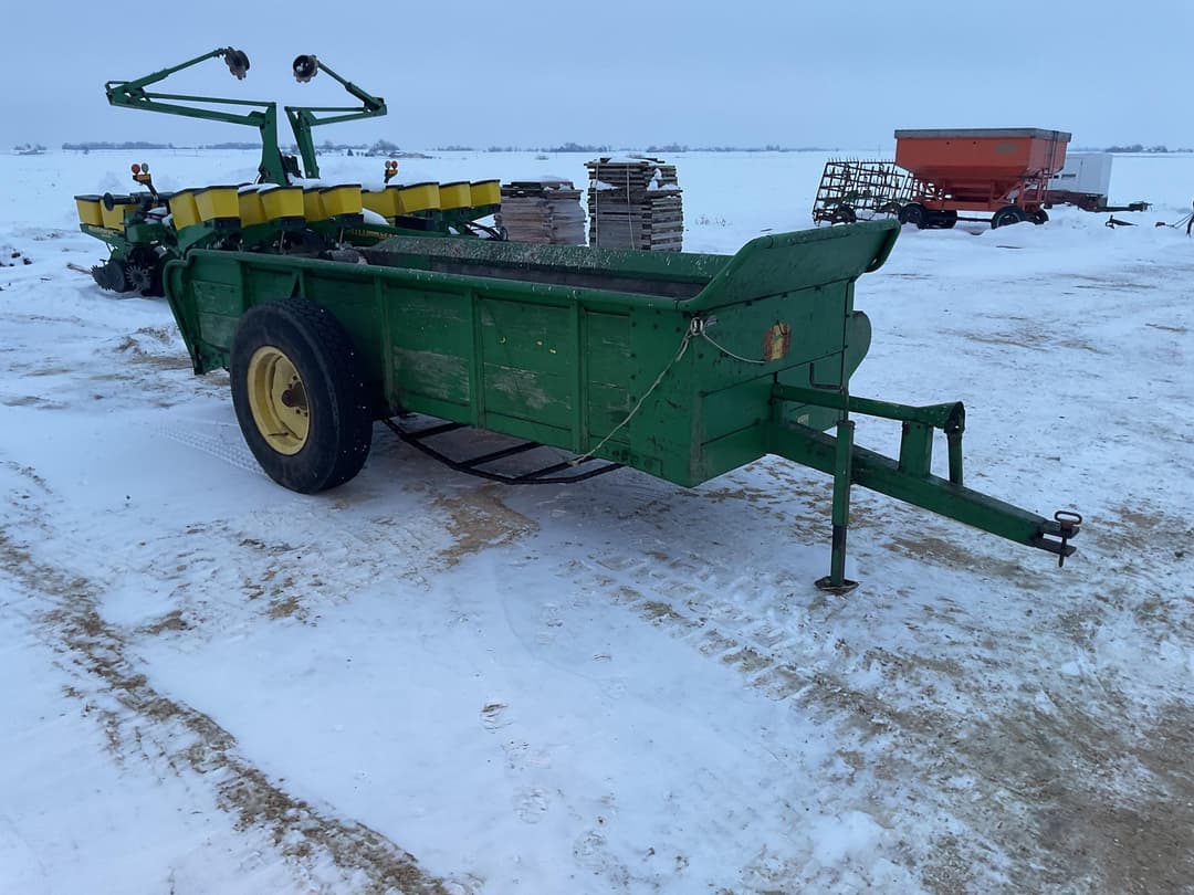 Image of John Deere 44 Primary image