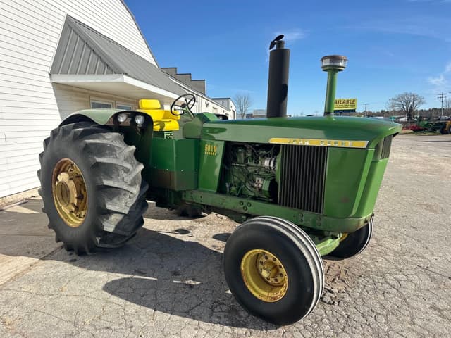 Image of John Deere 5010 equipment image 3