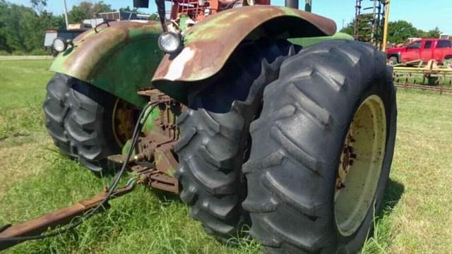 Image of John Deere 5010 equipment image 4