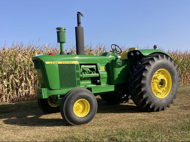 Image of John Deere 5020 equipment image 2