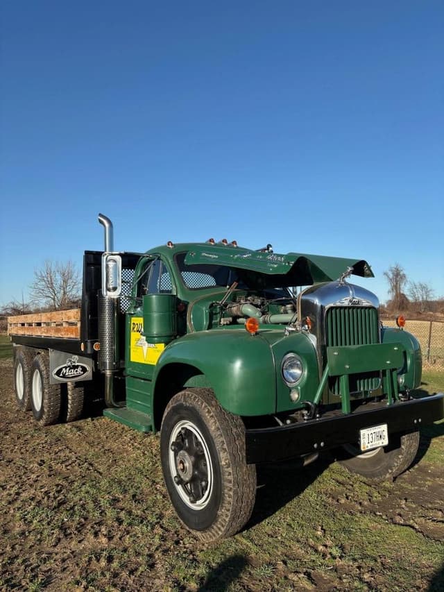 Image of Mack B equipment image 4