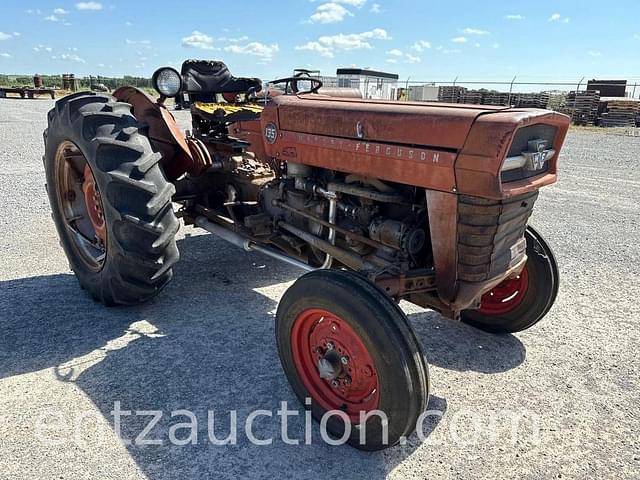 Image of Massey Ferguson 135 equipment image 4