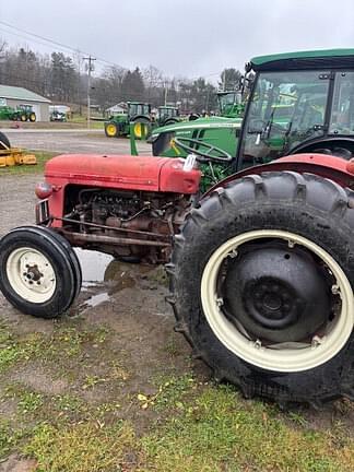 Image of Massey Ferguson 35 Deluxe Image 1