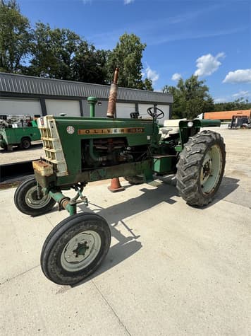 Main image Oliver 1650