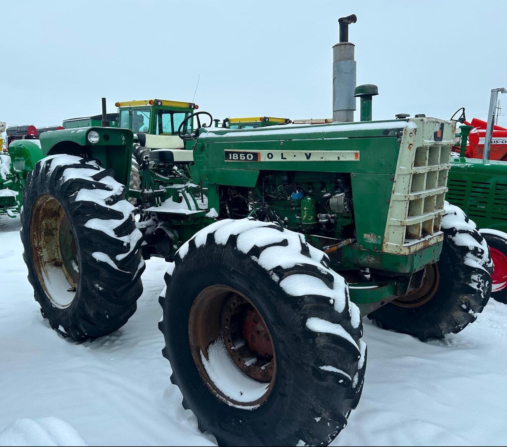 1965 Oliver 1850 Equipment Image0