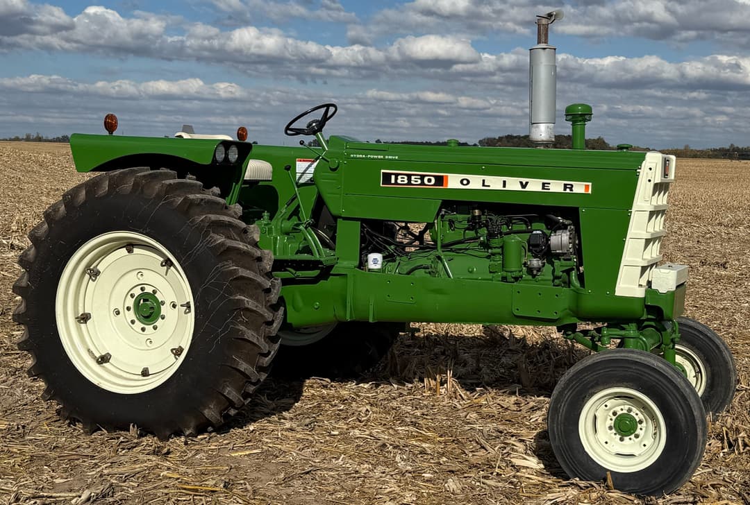 Image of Oliver 1850 Primary image