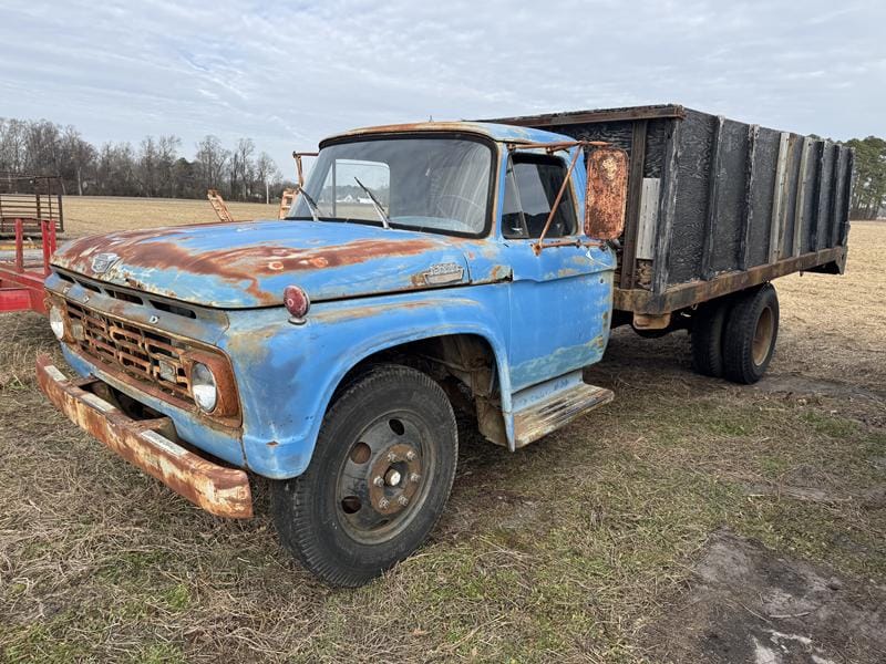 Main image Chevrolet C60