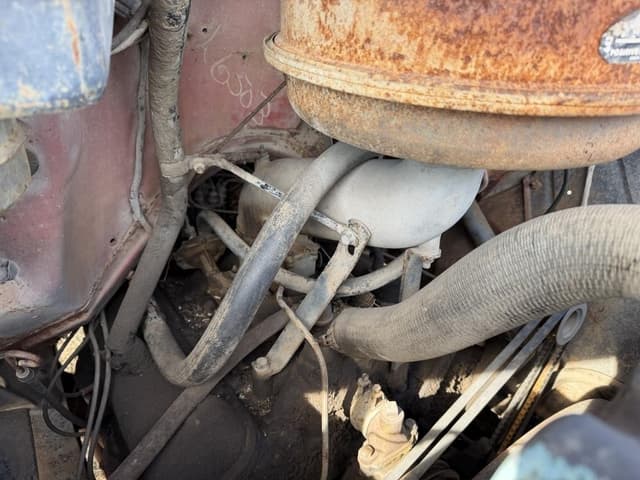 Image of Chevrolet C60 equipment image 4