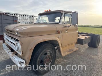 Main image Chevrolet C60