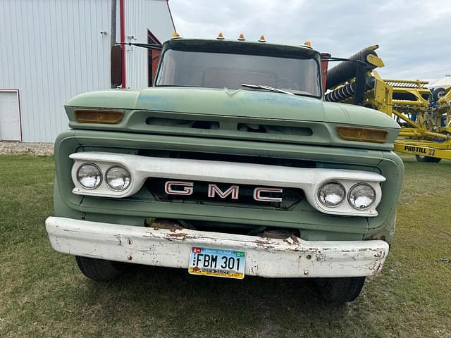 Image of GMC 4000 equipment image 1