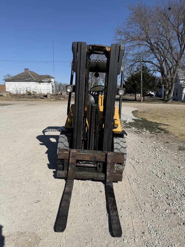 Image of Hyster H60F equipment image 1