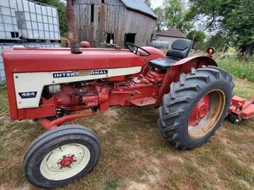 Main image International Harvester 424