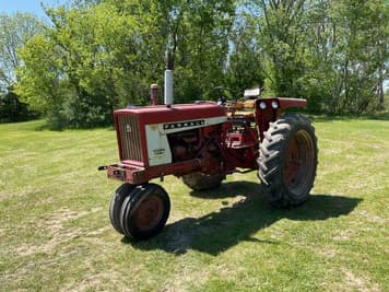 Main image International Harvester 504