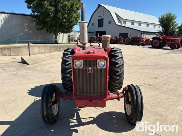 Image of International Harvester 606 equipment image 1