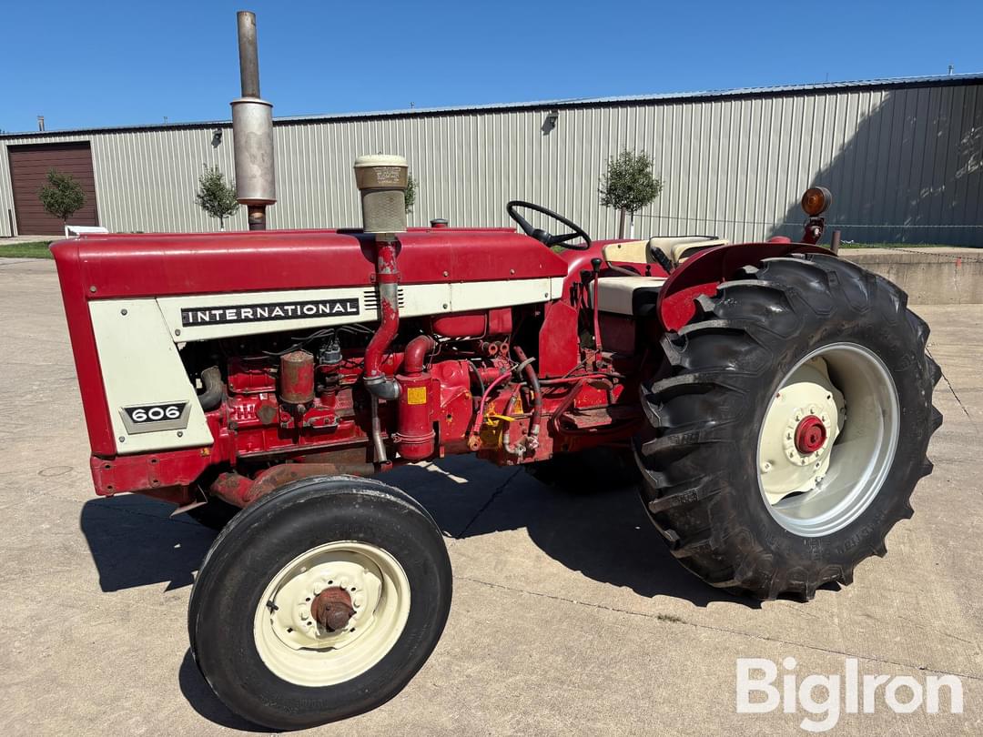 Image of International Harvester 606 Primary image