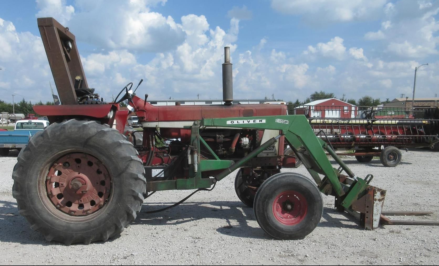 1966 International Harvester 706 Equipment Image0