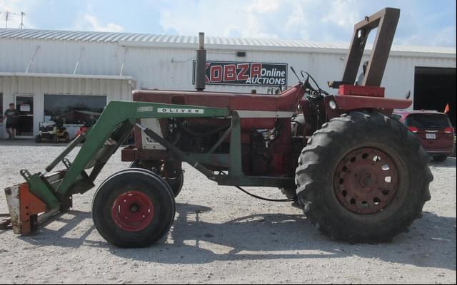 Image of International Harvester 706 equipment image 1