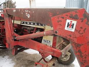 Main image International Harvester 706 21