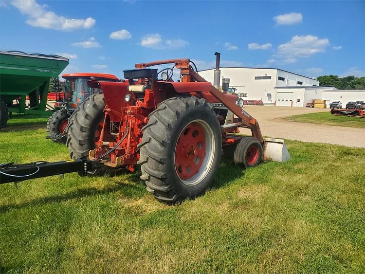 Main image International Harvester 706 3